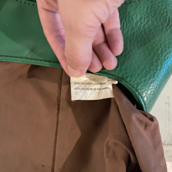 Matt & Nat Green Vegan Leather Purse - Picture 11 of 16